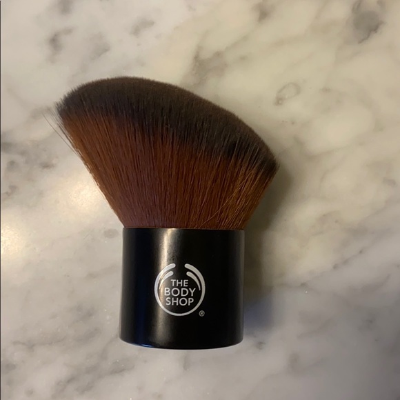 The Body Shop Other - The Body Shop Slanted Kabuki Brush The Body Shop Other - The Body Shop Slanted Kabuki Brush